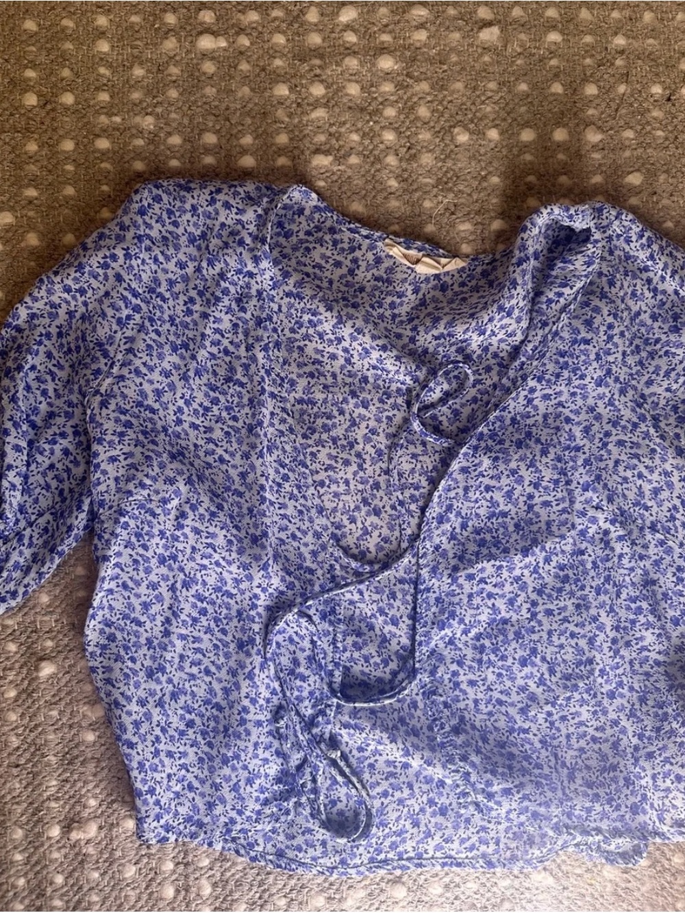 Eco-Friendly Modern Renewal Double Tie Top XS - Picture 4 of 4